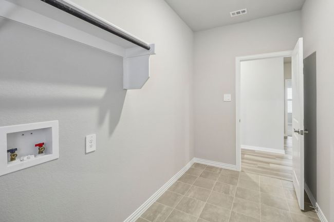 Photo is not of the actual home, but is an inspirational photo of builder’s model home and may depict options, furnishings, and/or decorator features that are not included. | Image 20