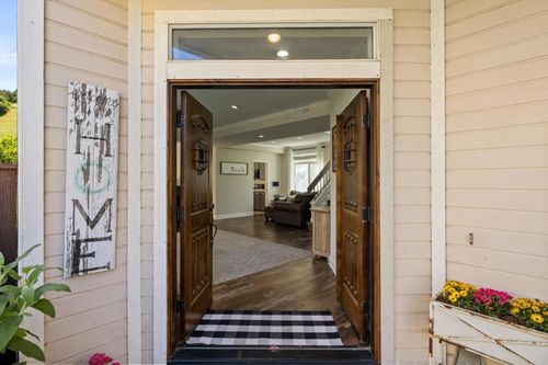 17554 Sugarmill Rd, Salinas, CA, 93908-1433 | Card Image