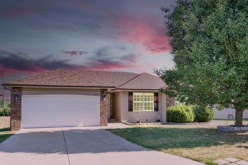 1603 W Robin St, Ozark, MO, 65721-7365 | Card Image
