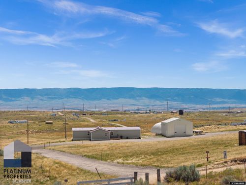 8187 E Opal St, Evansville, WY, 82636 | Card Image