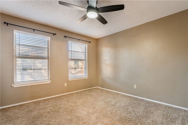 1355 S 11 Th St, Condo with 2 bedrooms, 3 bathrooms and null parking in Waco TX | Image 8