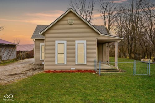 2407 W Flat Rock Rd, Flat Rock, IN, 47234-9766 | Card Image