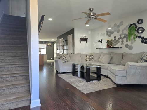 610 Bradburn Village Cir, Antioch, TN, 37013-2295 | Card Image