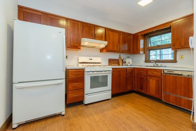 504 Mount Auburn St, House other with 3 bedrooms, 2 bathrooms and null parking in Watertown MA | Image 18