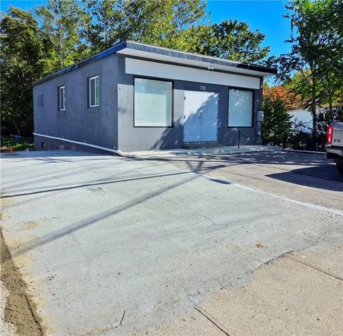 1708 Elmwood Ave, Warwick, RI, 02888-1104 | Card Image