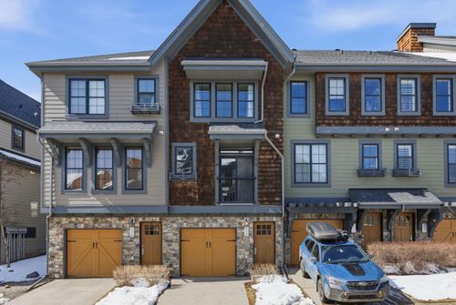 412 Ascot Cir Sw, Calgary, AB, T3H0X3 | Card Image