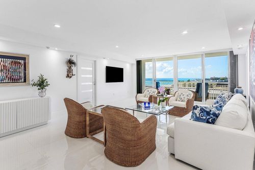 805-2780 S Ocean Blvd, Palm Beach, FL, 33480-5569 | Card Image