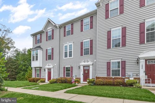 1006 Seminick Aly, PHOENIXVILLE, PA, 19460-5637 | Card Image