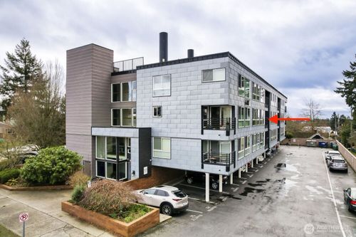 303-3501 Sw Holden St, Seattle, WA, 98126-3449 | Card Image