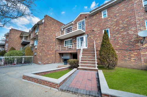 1435 80th St, Brooklyn, NY, 11236-4113 | Card Image