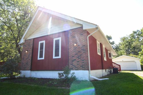 3319 E 34th Ave, Lake Station, IN, 46405 | Card Image