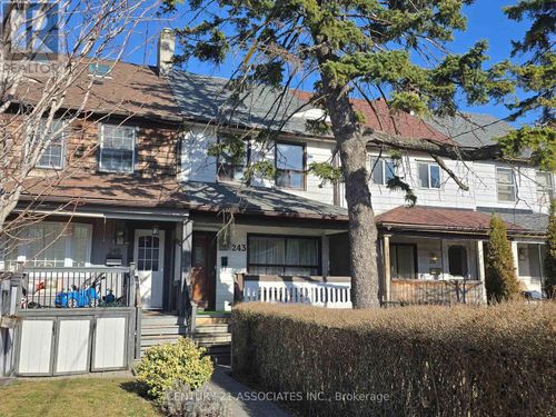 243 6th St, Etobicoke, ON, M8V3A8 | Card Image