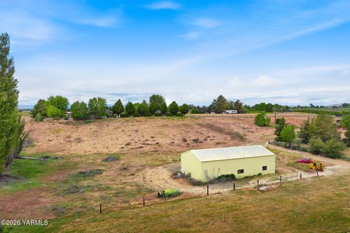 NKA Orchardvale Rd, Zillah, WA, 98953 | Card Image