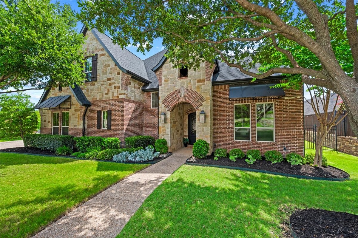 Residential in Keller 3