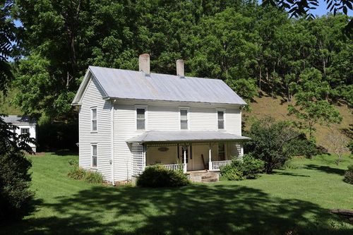 5043 Stones Chapel Rd, Elk Creek, VA, 24326-2336 | Card Image