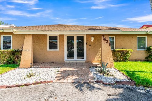 7421 Sw 14th Ct, North Lauderdale, FL, 33068-3622 | Card Image