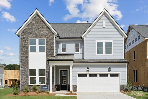 427-6007 Moonglade Ln, Charlotte, NC, 28269-5345 | Card Image