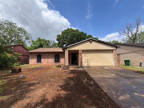 16114 Lazy Ridge Rd, Houston, TX, 77053-4616 | Card Image