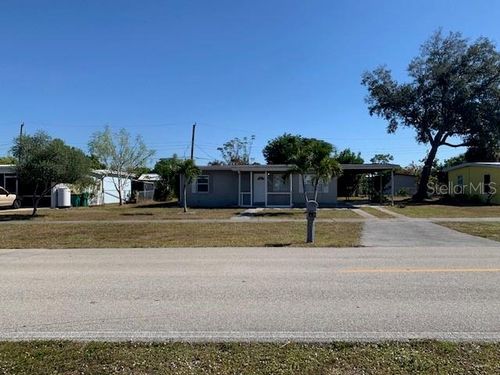 3934 Conway Blvd, PORT CHARLOTTE, FL, 33952-8303 | Card Image