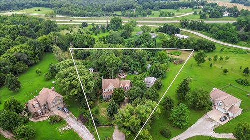 27750 Normandy Rd, Louisburg, KS, 66053-5232 | Card Image