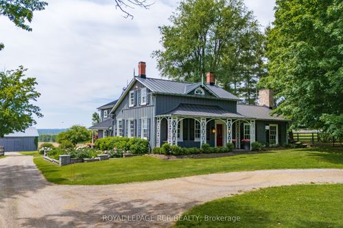 3935 3rd Line, Bradford West Gwillimbury, ON, L0G1W0 | Card Image