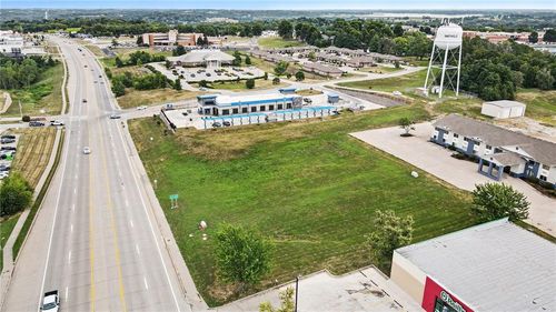 000 N 169 Highway, Smithville, MO, 64089 | Card Image