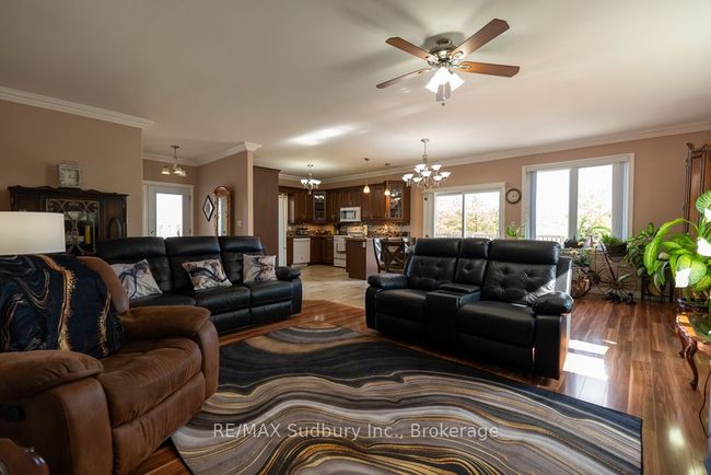2950 Radar Rd, House other with 4 bedrooms, 3 bathrooms and 20 parking in Garson ON | Image 16