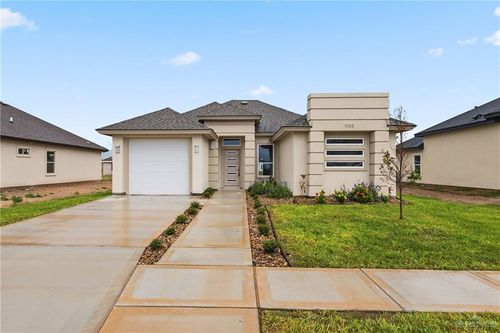 908 38th St, San Juan, TX, 78589-2287 | Card Image