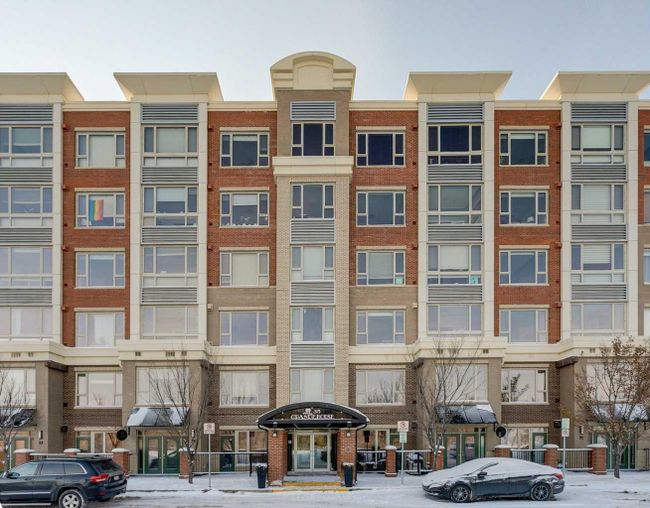 302 - 35 Inglewood Pk Se, Condo with 1 bedrooms, 1 bathrooms and 1 parking in Calgary AB | Image 1