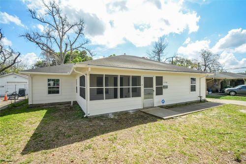 4708 Los Angeles Street, Houston, TX, 77026 | Card Image