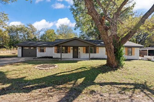 7 N Ora St, Pryor, OK, 74361-5011 | Card Image