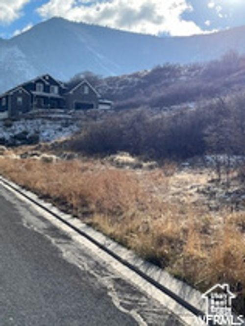 2605 Hawk Dr, Spanish Fork, UT, 84660-1022 | Card Image