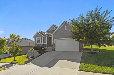 6632 Wedd Street, House other with 3 bedrooms, 3 bathrooms and null parking in Merriam KS | Image 2