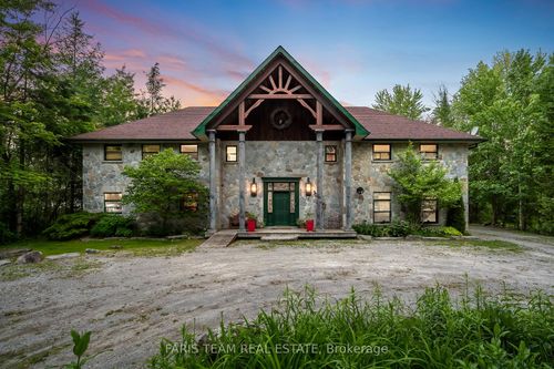 241 Monck Rd, Kawartha Lakes, ON, K0M2L0 | Card Image