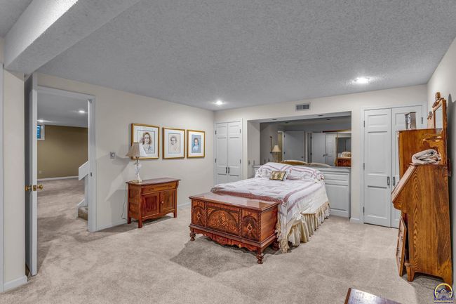 13 Sw Pepper Tree Ln, Townhouse with 4 bedrooms, 4 bathrooms and null parking in Topeka KS | Image 42