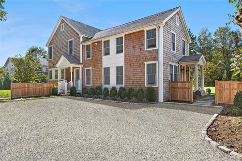 96 Miller Rd, Southampton, NY, 11968-4043 | Card Image