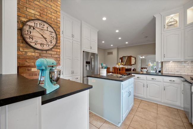 67 S Lakeshore Dr, House other with 4 bedrooms, 3 bathrooms and null parking in Ransom Canyon TX | Image 17