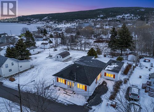 5 Butt'S Rd, Carbonear, NL, A1Y1A3 | Card Image