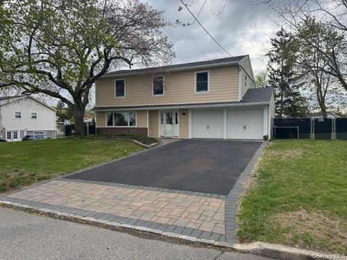 24 Moriches Rd, Lake Grove, NY, 11755-2221 | Card Image