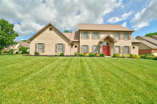 333 Echo Valley Dr, Vandalia, OH, 45377-1748 | Card Image