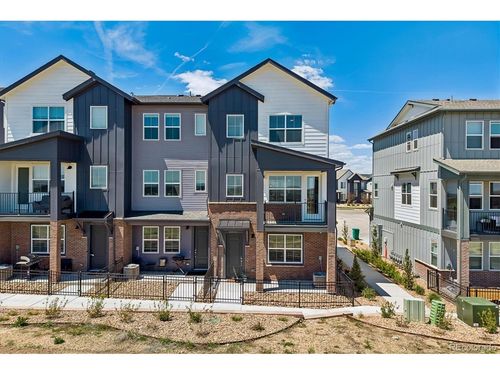 6910 Merseyside Ln, Castle Pines, CO, 80108-8957 | Card Image