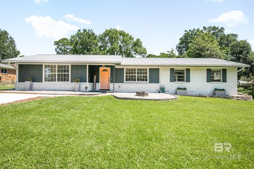 559 Marsim Dr, Fairhope, AL, 36532-2743 | Card Image