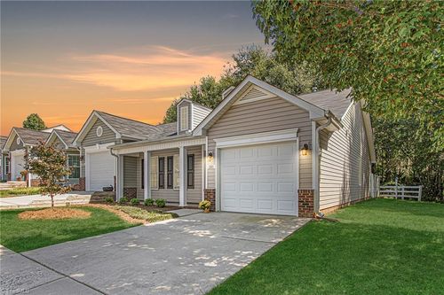 281 Shallowford Reserve Dr, Lewisville, NC, 27023-3000 | Card Image