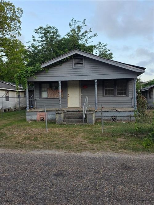 941 Avenue H, Mobile, AL, 36610-4426 | Card Image