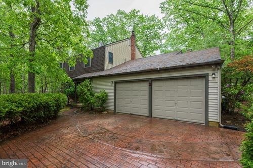 2 Wicklow Dr, Tabernacle, NJ, 08088-8643 | Card Image