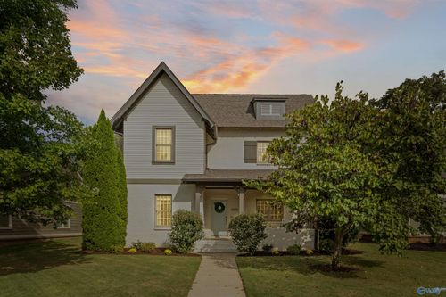 6453 Lincoln Park Pl Nw, Huntsville, AL, 35806-5000 | Card Image