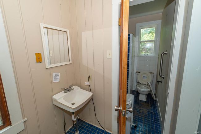 302 C St, Home with 5 bedrooms, 2 bathrooms and null parking in Laporte IN | Image 26