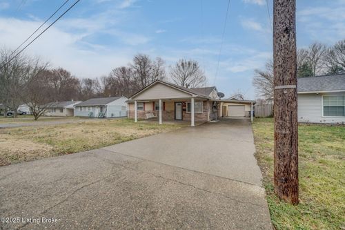 4722 Granada Dr, Louisville, KY, 40272-3311 | Card Image