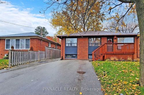 46 Brisco St, Brampton, ON, L6V1W8 | Card Image