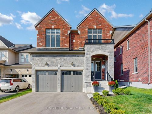 47 Deepwood Cres, East Gwillimbury, ON, L9N0P8 | Card Image